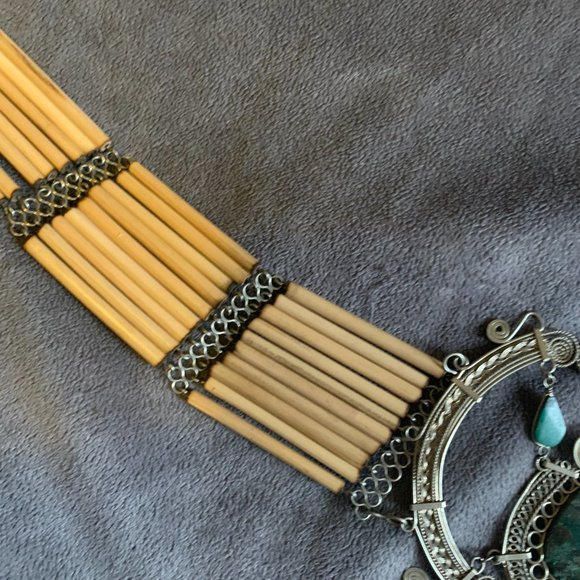 Unique malachite belt. Either reed or bamboo. metal design and clasp, 32 '' long - Picture 3 of 5
